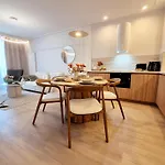 Prestige D312 Z Basenem, Sauna, Jacuzzi, Klimatyzacja I Widokiem Na Morze - 5d Appartamento *
