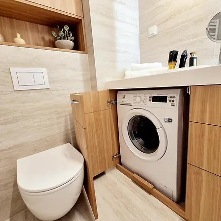 Prestige D312 Z Basenem, Sauna, Jacuzzi, Klimatyzacja I Widokiem Na Morze - 5d アパート ニエホジェ