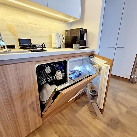 Prestige D312 Z Basenem, Sauna, Jacuzzi, Klimatyzacja I Widokiem Na Morze - 5d アパート ニエホジェ