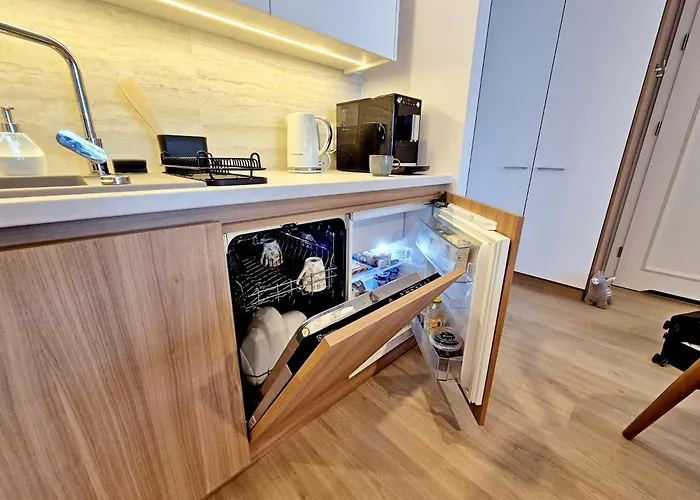 D312 Z Basenem, Sauna, Jacuzzi, Klimatyzacja I Widokiem Na Morze - 5d Апартаменты Нехоже