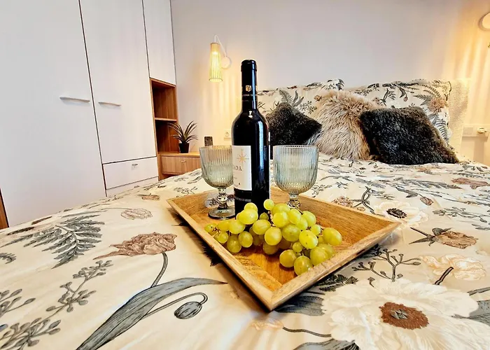 D312 Z Basenem, Sauna, Jacuzzi, Klimatyzacja I Widokiem Na Morze - 5d Нехоже